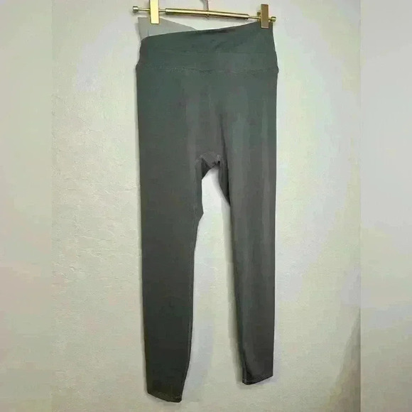 HALARA IN MY FEELS CLOUDFUL CROSSOVER COLOR BLOCK LEGGINGS SIZE S - Picture 9 of 10